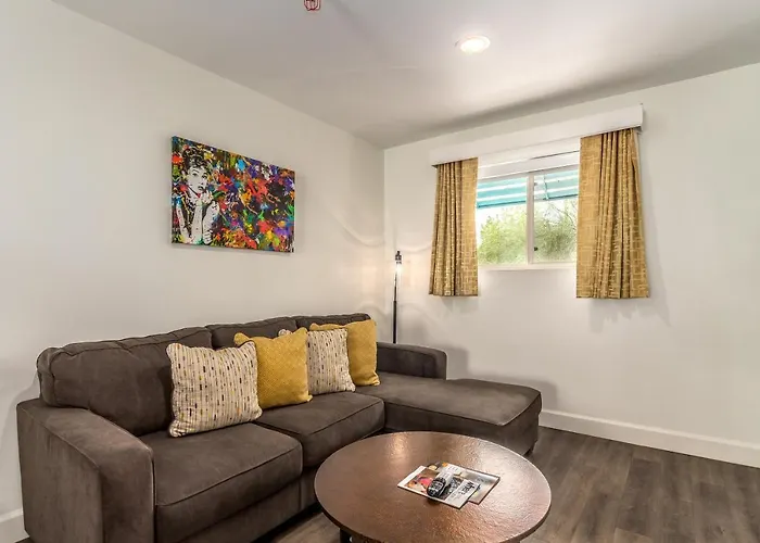 Bixby 3* Scottsdale
